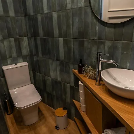 3br Flat By Casa Da Musica, Central, Sleeps 6, E *