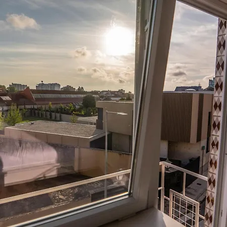 3br Flat By Casa Da Musica, Central, Sleeps 6, E *