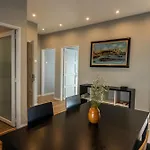 3br Flat By Casa Da Musica, Central, Sleeps 6, E *